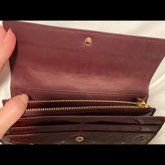 Louis Vuitton Amarante Wallet - Picture 6 of 9